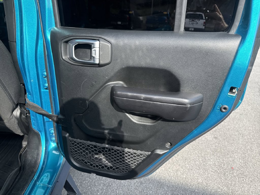 Used 2020 Jeep Wrangler Unlimited Sport S AWD/4WD image 20