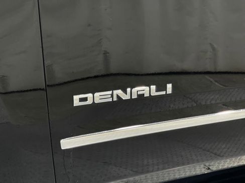 Used 2019 GMC Yukon XL Denali w/ Open Road Package image 40