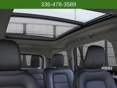 New 2026 Lincoln Aviator 2WD image 22