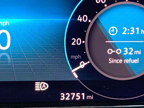 Used 2025 Volkswagen Atlas Cross Sport SE image 40