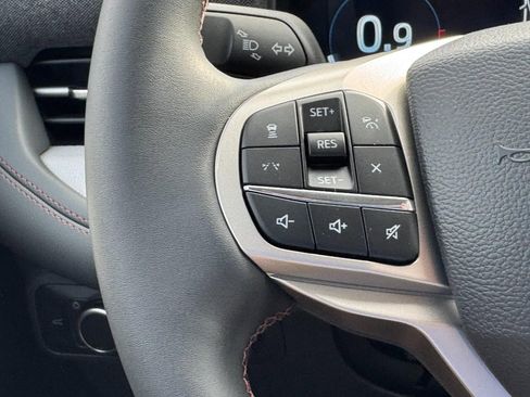 New 2026 Ford Explorer Active image 13