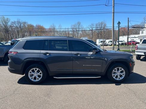 Used 2023 Jeep Grand Cherokee L Limited image 4