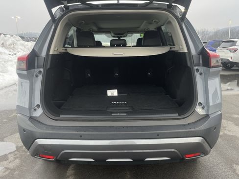 Used 2022 Nissan Rogue SL w/ SL Premium Package image 5