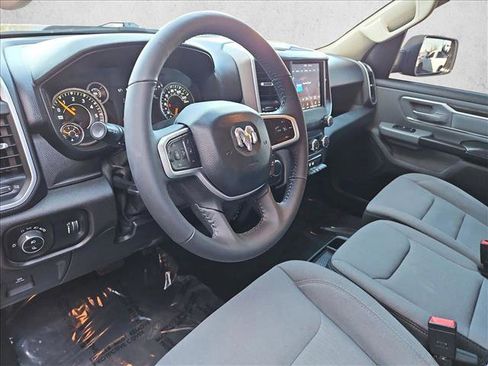 Used 2020 RAM 1500 Big Horn RWD image 12
