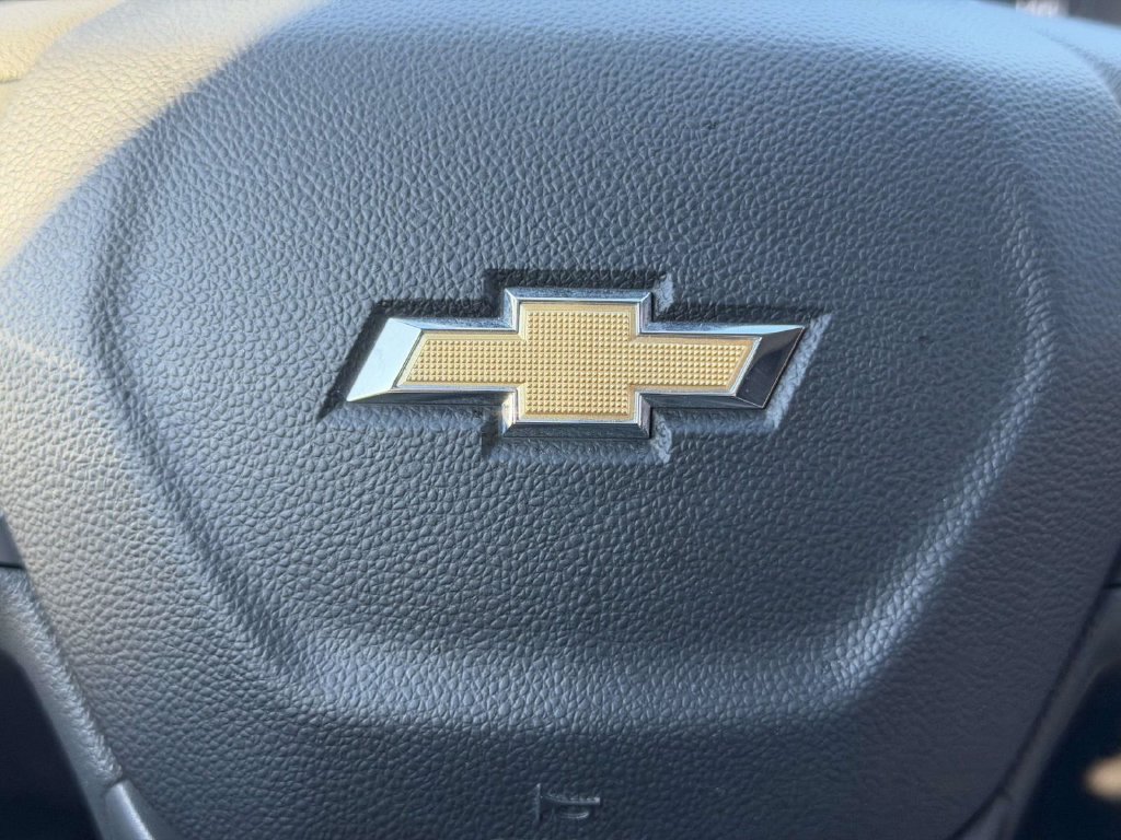 Used 2024 Chevrolet Trax LS w/ LS Convenience Package FWD image 23