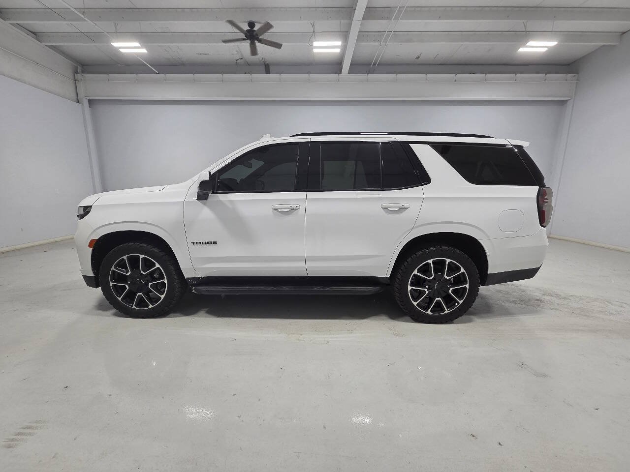 Used 2023 Chevrolet Tahoe RST AWD/4WD image 6
