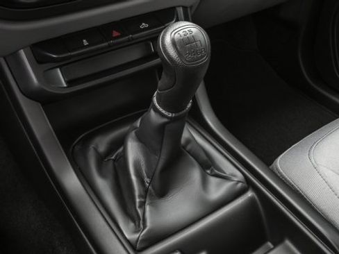 Used 2018 GMC Canyon W/T w/ Convenience Package image 14