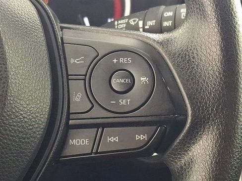 Used 2024 Toyota RAV4 XLE image 21