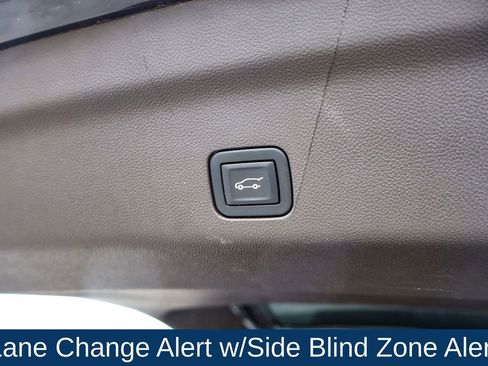 Used 2022 Chevrolet Tahoe LT w/ LT Signature Plus Package image 38