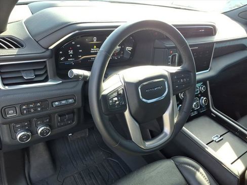 Used 2023 GMC Yukon Denali w/ Max Trailering Package image 8
