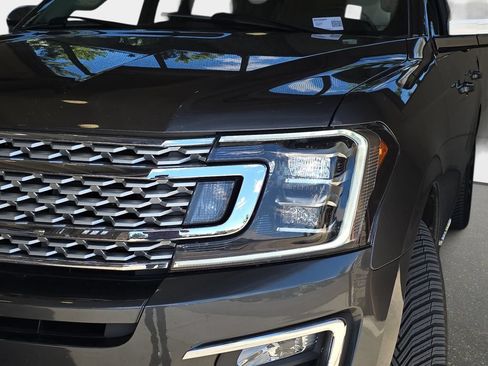 Used 2021 Ford Expedition Max Platinum AWD/4WD image 32