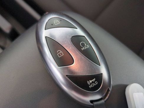 Used 2025 Hyundai Kona SEL FWD image 27