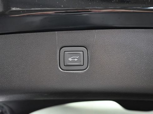 New 2026 Chevrolet Blazer LT w/ Convenience Package AWD/4WD image 12