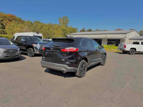 Used 2019 Ford Edge SEL image 7