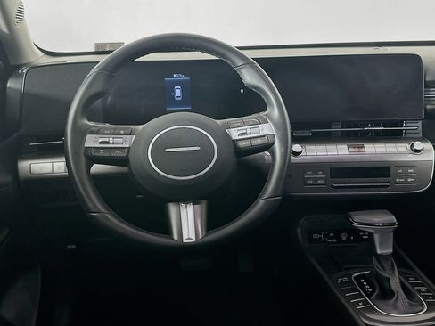 Used 2026 Hyundai Kona SEL Sport FWD image 18