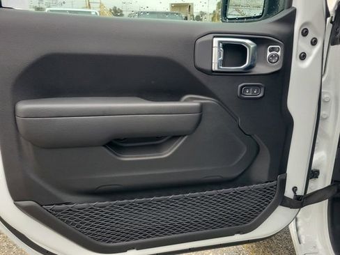 New 2026 Jeep Wrangler Sport S image 15