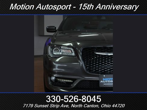 Used 2017 Chrysler 300 S w/ S Model Appearance Package image 5