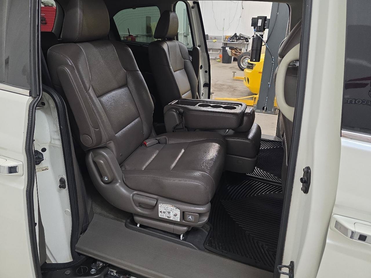Used 2014 Honda Odyssey Touring image 35