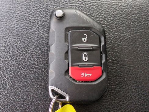 Used 2024 Jeep Wrangler Unlimited Rubicon image 27