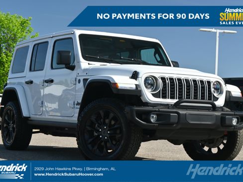 Used 2025 Jeep Wrangler Unlimited Sahara AWD/4WD image 1