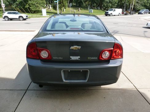 Used 2009 Chevrolet Malibu Hybrid FWD image 8
