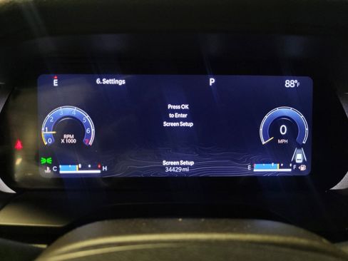 Used 2023 Jeep Grand Cherokee Laredo AWD/4WD image 23