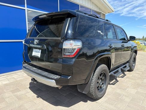 Used 2023 Toyota 4Runner TRD Off-Road Premium w/ Moonroof Package AWD/4WD image 7