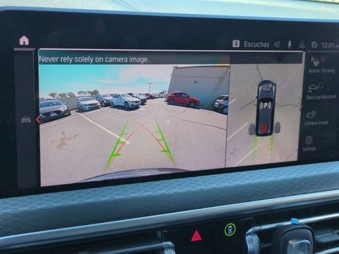 Used 2024 BMW X3 sDrive30i w/ Premium Package image 12