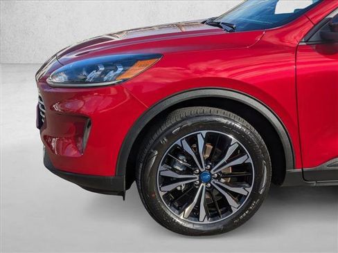 Certified 2022 Ford Escape SEL w/ SEL Stealth AWD Package image 30