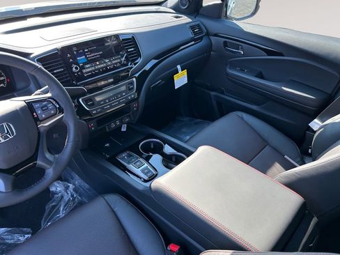 New 2026 Honda Ridgeline Black Edition image 15