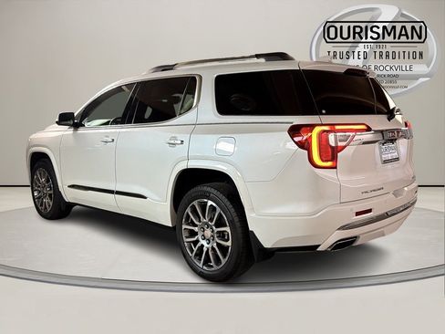 Used 2023 GMC Acadia Denali w/ Denali Ultimate Package image 6