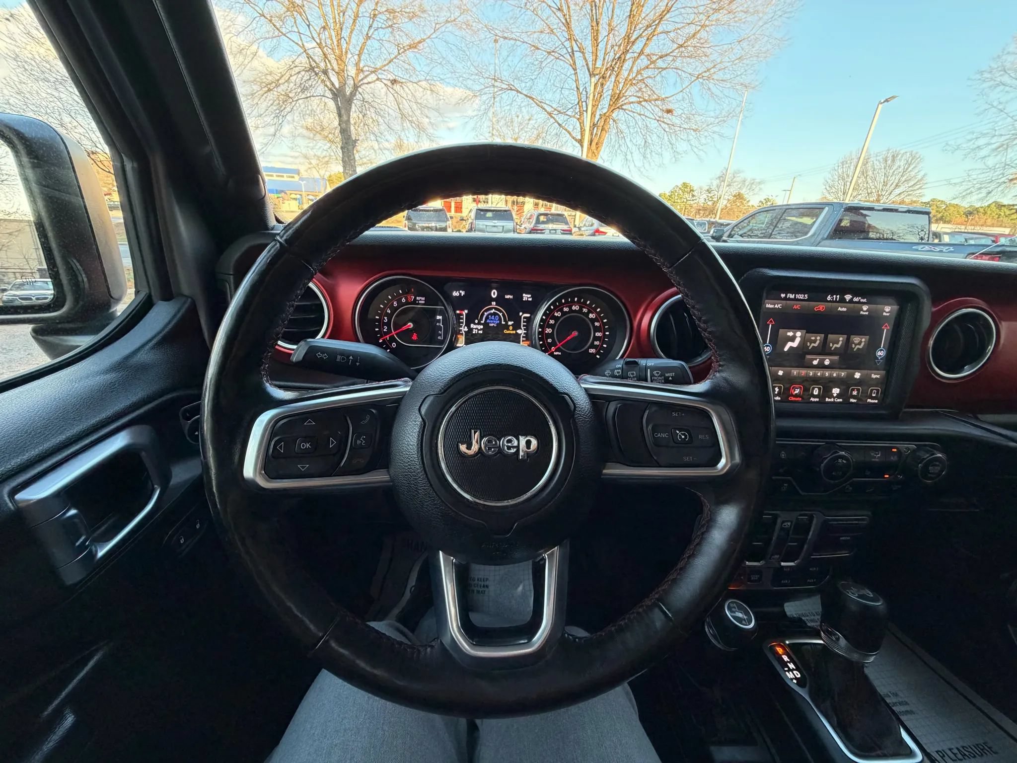 Used 2018 Jeep Wrangler Unlimited Rubicon AWD/4WD image 24