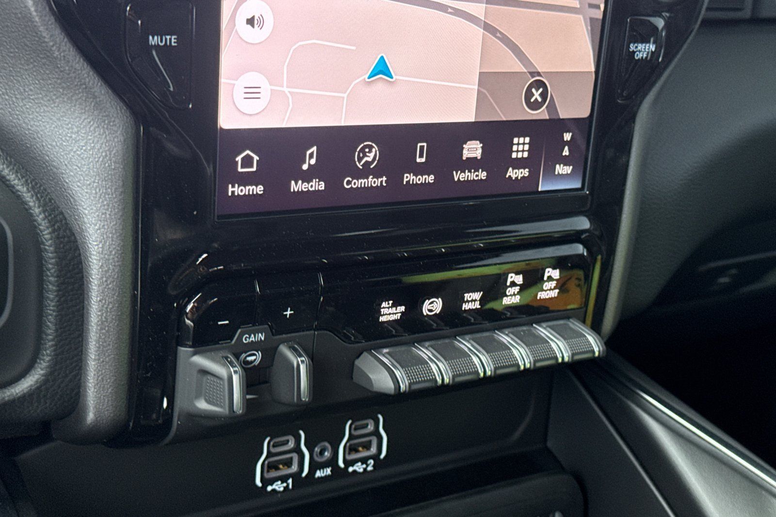 New 2027 RAM 3500 Laramie w/ Towing Technology Group AWD/4WD image 19