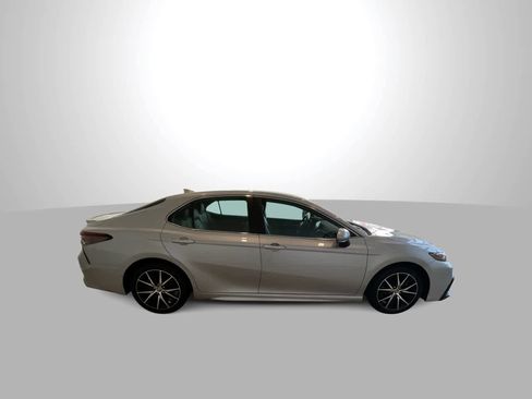 Certified 2024 Toyota Camry SE image 9