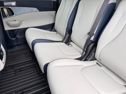 New 2026 Kia Carnival EX FWD image 15