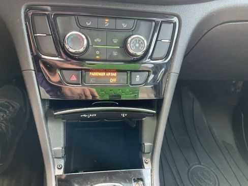 Used 2019 Buick Encore Preferred FWD image 27