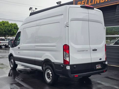 Used 2025 Ford Transit 250 148 High Roof RWD image 3