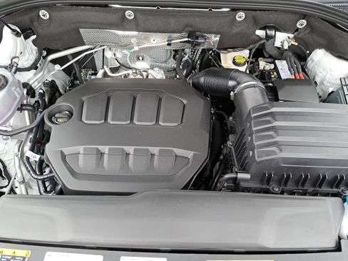 New 2026 Volkswagen Atlas Cross Sport SE image 27