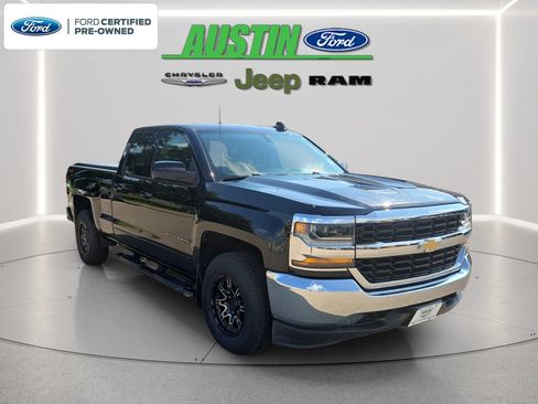 Used 2018 Chevrolet Silverado 1500 LT AWD/4WD image 7