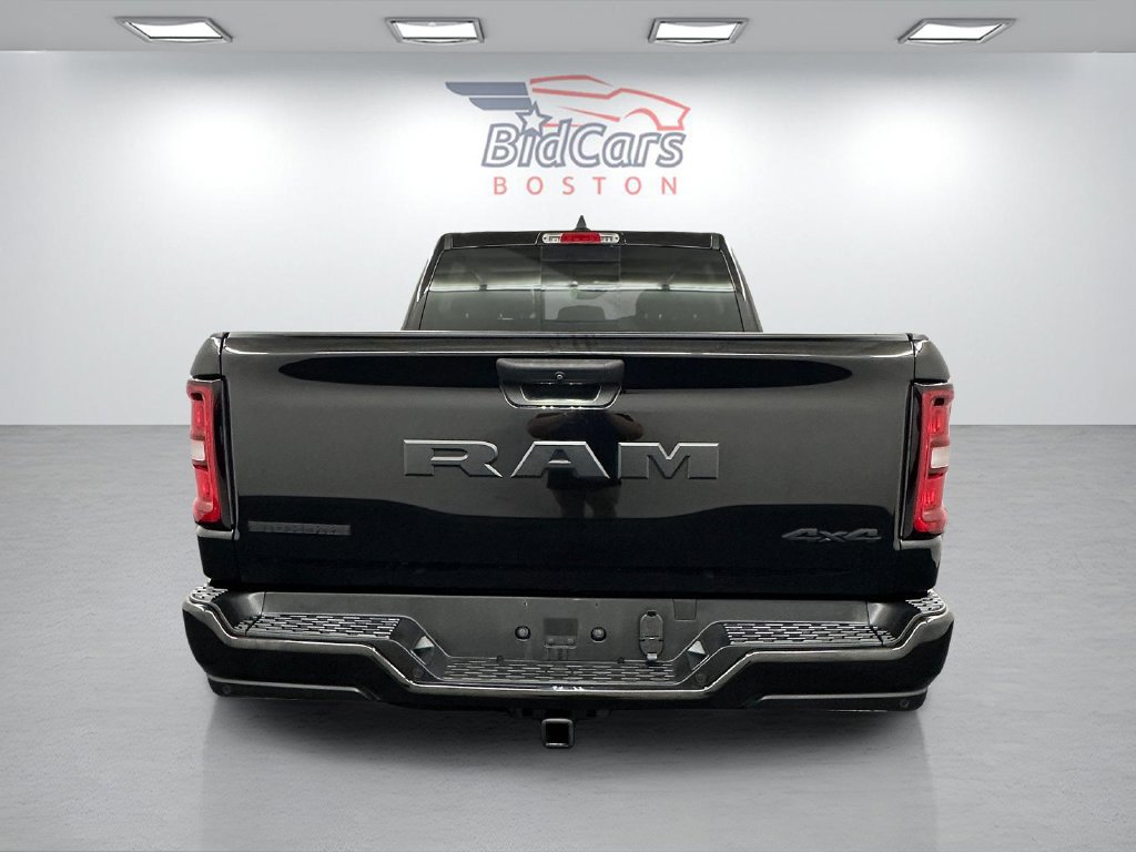 Used 2025 RAM 1500 Big Horn AWD/4WD image 5