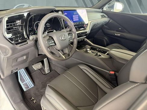 Certified 2026 Lexus TX 500h AWD w/ Technology Package image 10