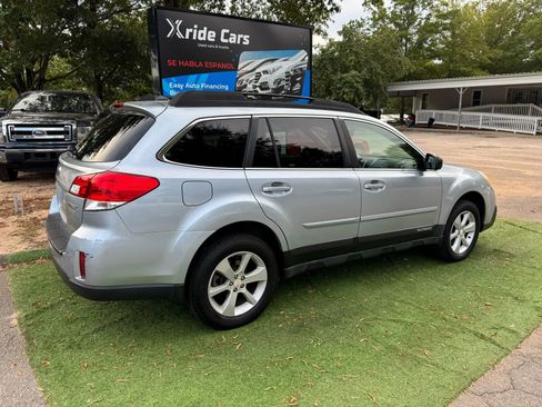 Used 2014 Subaru Outback 2.5i Premium w/ Moonroof Package image 5
