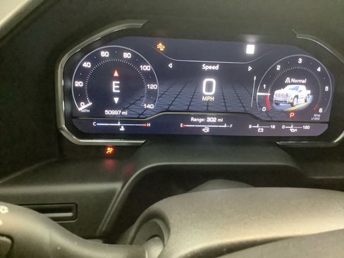 Used 2022 GMC Sierra 1500 Denali RWD image 17
