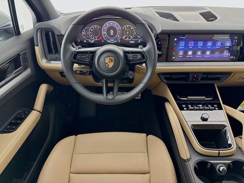 New 2026 Porsche Cayenne AWD/4WD image 25