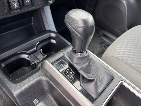Used 2023 Toyota Tacoma SR5 RWD image 20