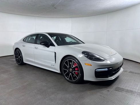 Certified 2022 Porsche Panamera GTS AWD/4WD image 9