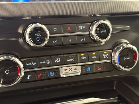 New 2026 Ford F450 Platinum w/ FX4 Off-Road Package AWD/4WD image 45
