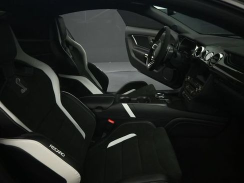 Used 2021 Ford Mustang Shelby GT500 w/ Technology Package RWD image 52