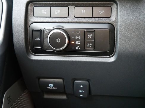 Certified 2023 Ford F350 Lariat w/ Lariat Ultimate Package image 26