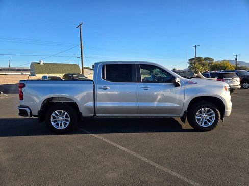 Used 2022 Chevrolet Silverado 1500 RST image 6